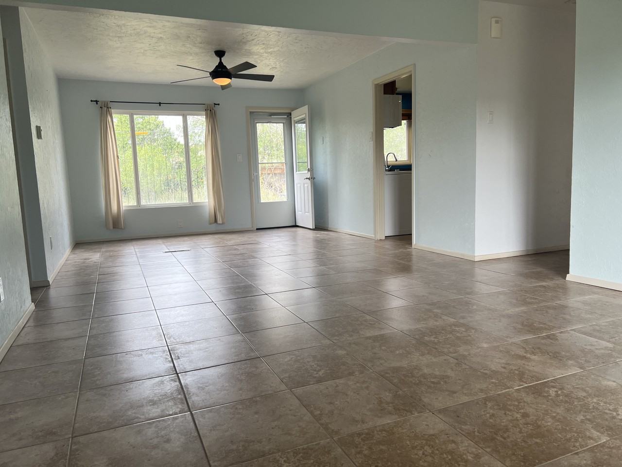 1020 Chestnut St #NA - Photo 3 of 11