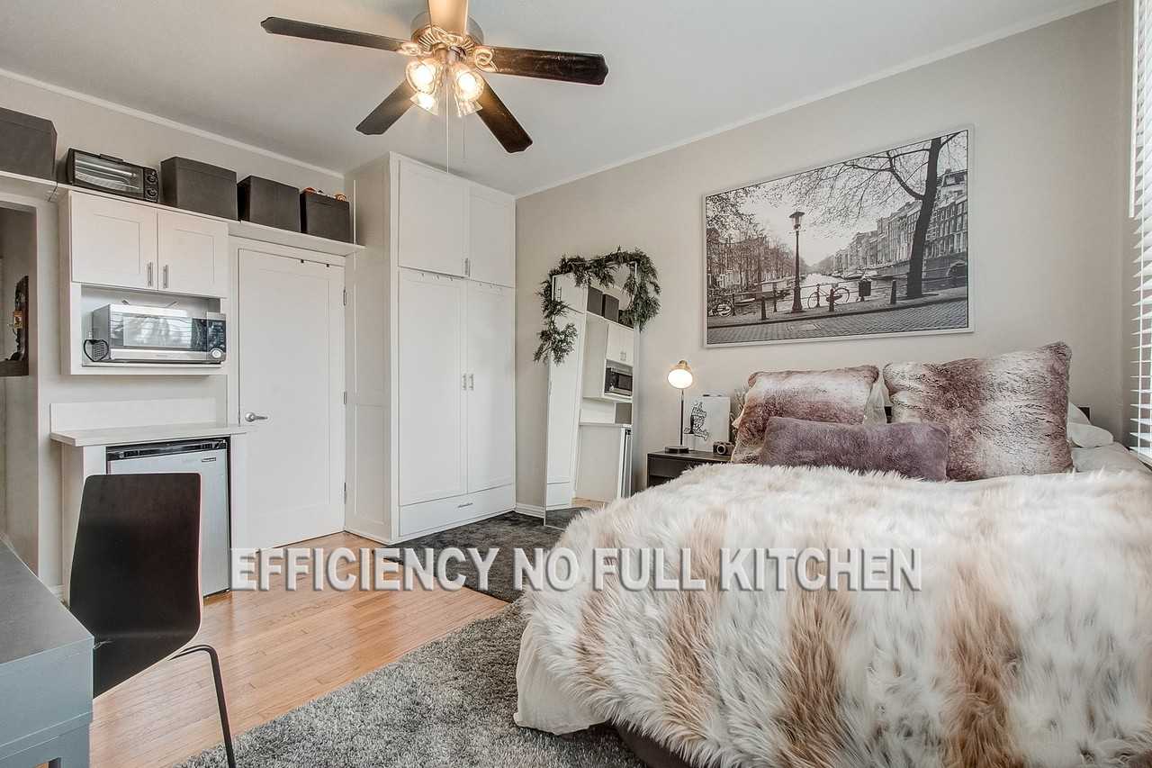 Cochran Apartments - Photo 4 of 19