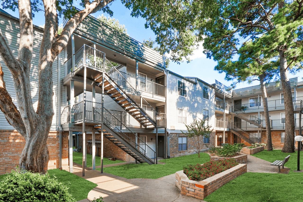 The Gardens Apartments - Photo 6 of 26