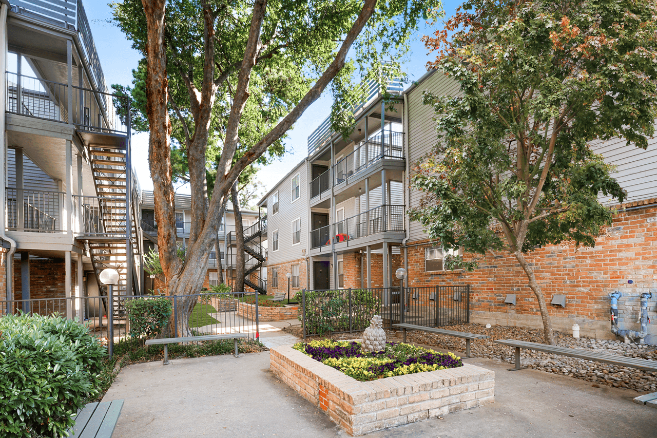 The Gardens Apartments - Photo 7 of 26