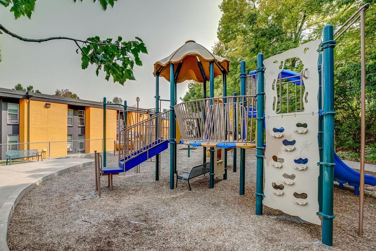 Bears Village - Photo 5 of 31