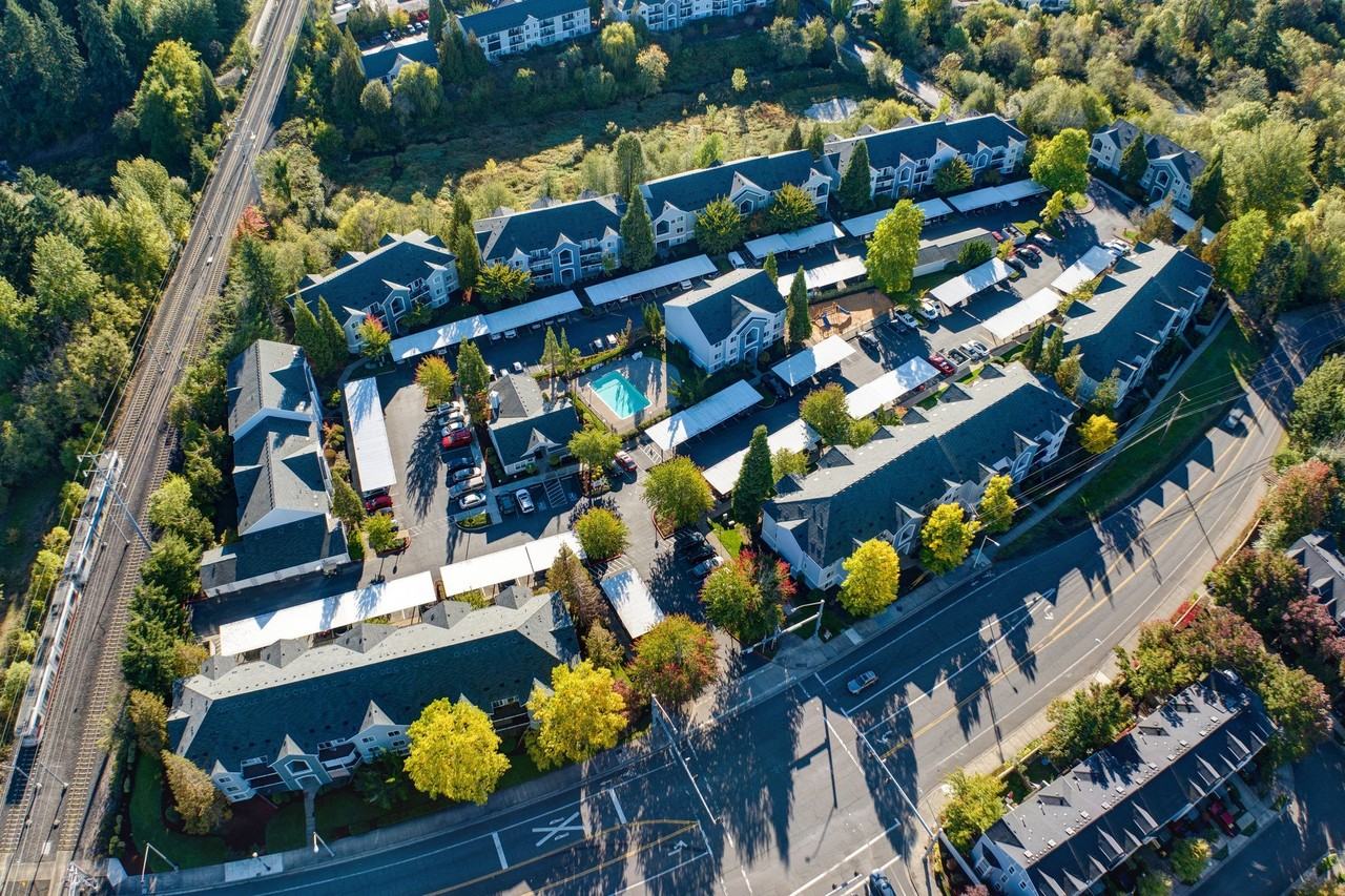 Quatama Village Apartments - Photo 7 of 31