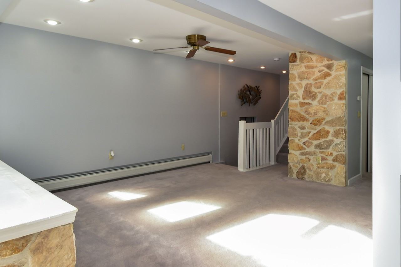 2353 Morse Ave - Photo 3 of 38