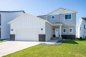 featured image of 1170 Albert Ct W #1