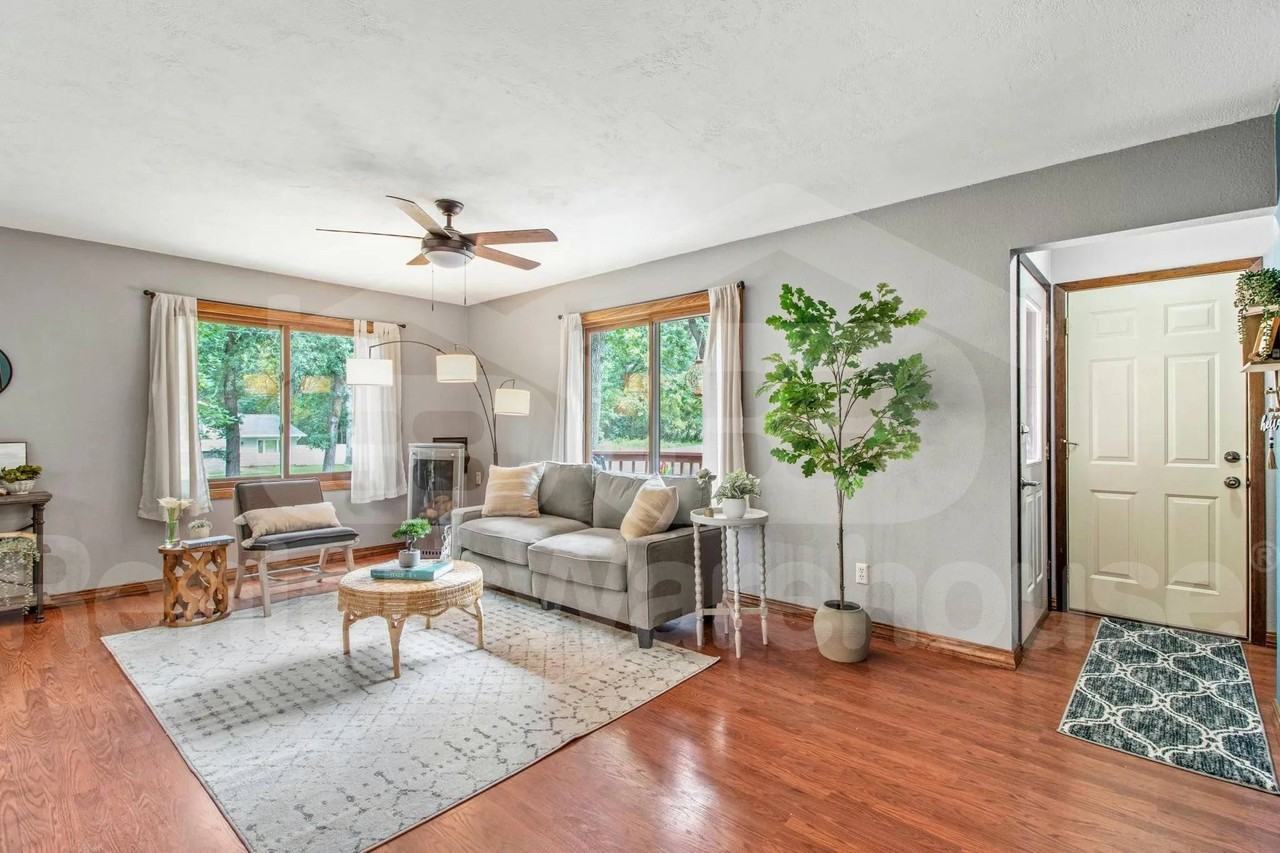 12659 Terrace Ln - Photo 3 of 10