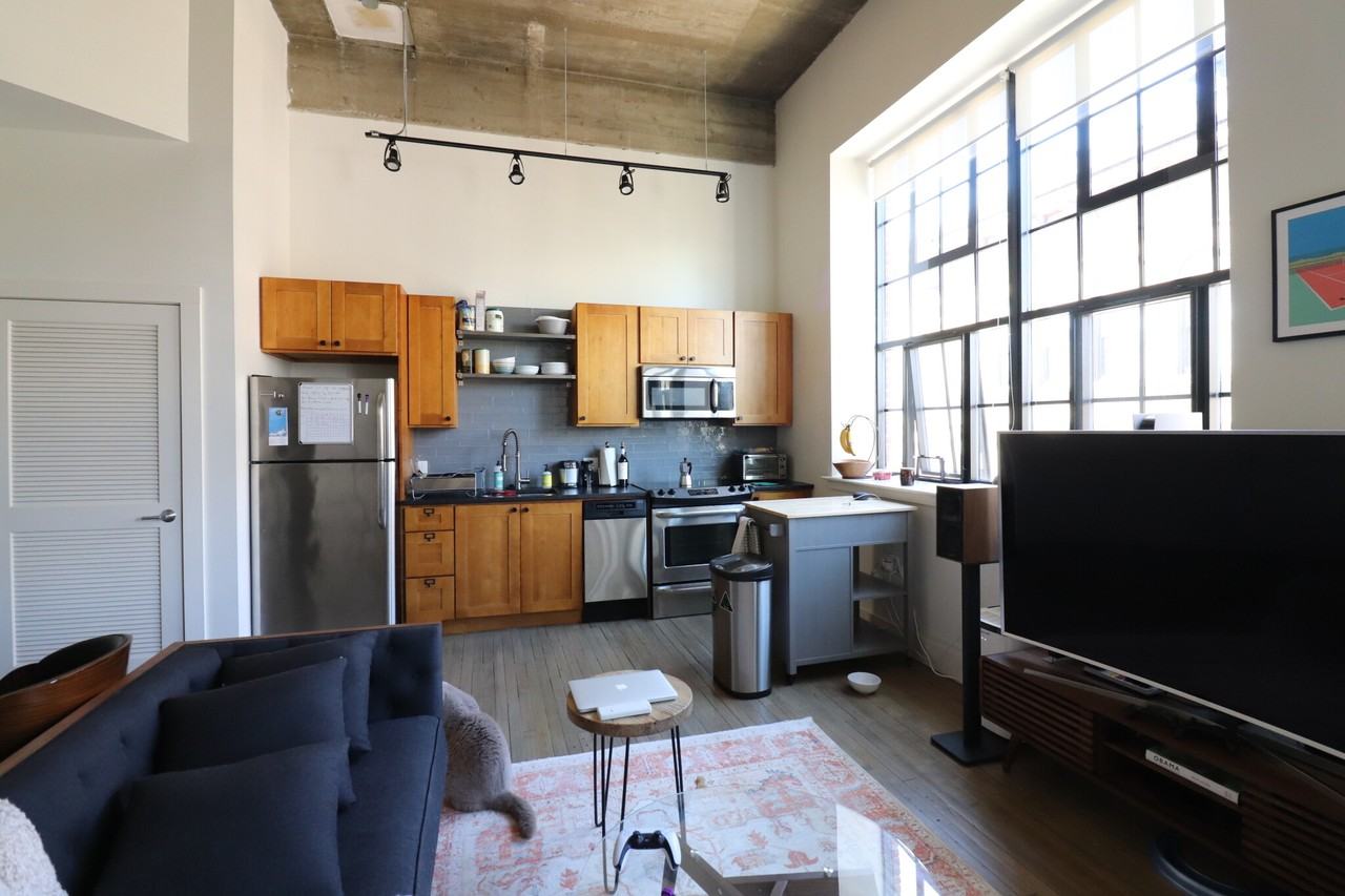 20 Sunnyside St #15 - Photo 2 of 10