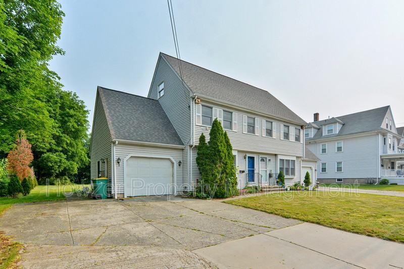 133 West St - Photo 3 of 50