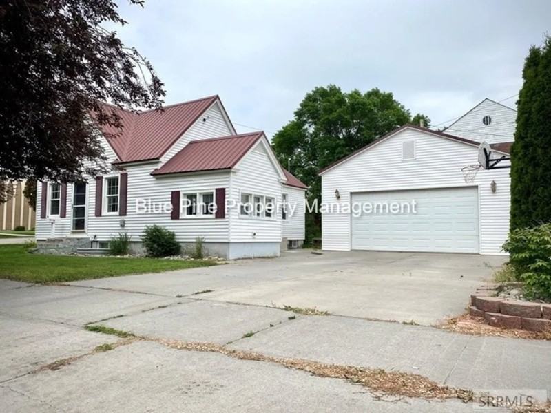 309 S Milton Ave - Photo 2 of 15