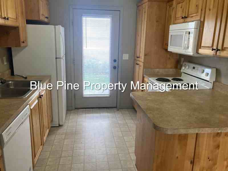 2866 Hunters Loop #702 - Photo 5 of 11