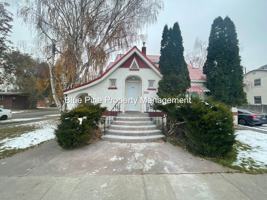 featured image of 415 S Boulevard