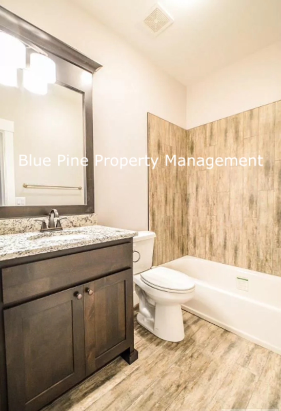 710 S Saturn Ave #C - Photo 6 of 11