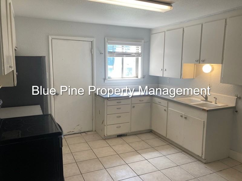 3354 E Iona Rd #6 - Photo 3 of 8