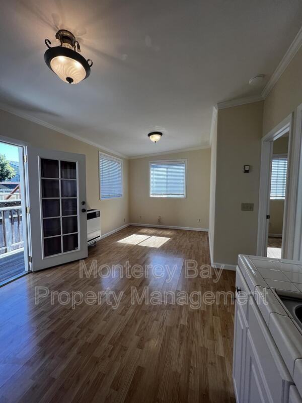 477 Figueroa St B, Monterey, CA 93940 1 Bedroom Apartment for 1,850