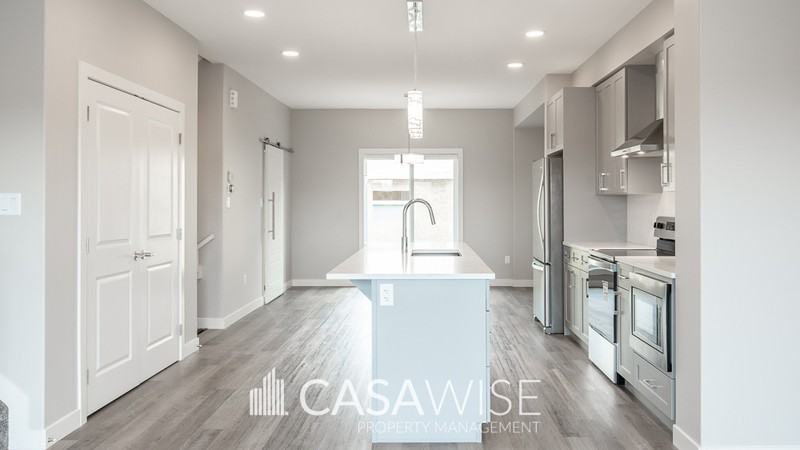 7813 Yorke Road NW #7813 - Photo 4 of 21