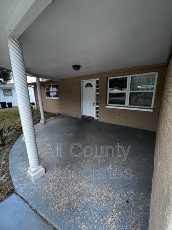 5404 Dawn Ln - Photo 2 of 12
