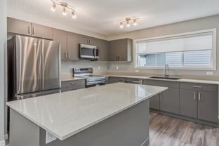 15675 18 Ave Sw - Photo 1 of 1