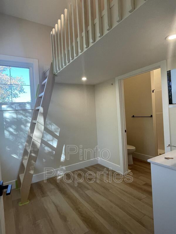 8719 110 St Nw #3A - Photo 4 of 9