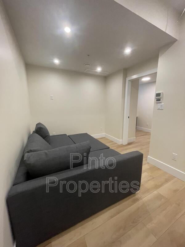 8719 110 Street NW #BS - Photo 7 of 15