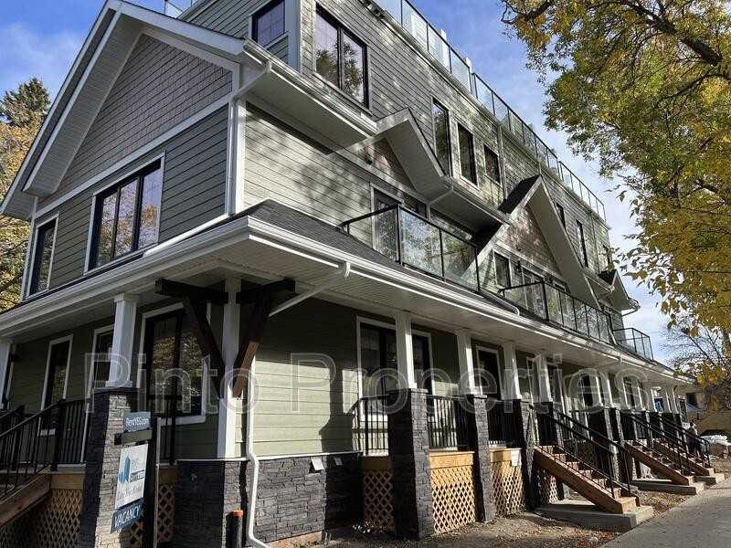 8717 110 St Nw #2B - Photo 7 of 12