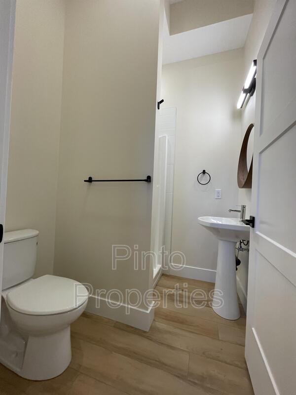 8717 110 St Nw #3A - Photo 5 of 14
