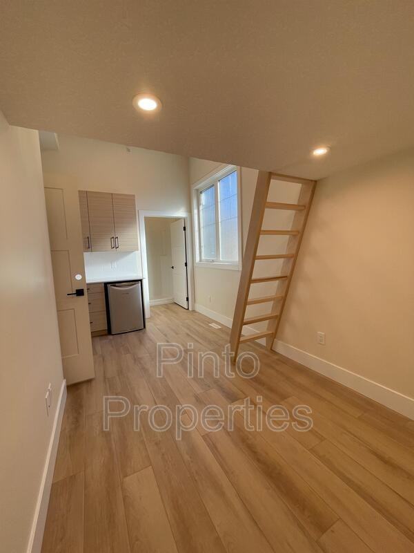 8717 110 St Nw #3B - Photo 3 of 13