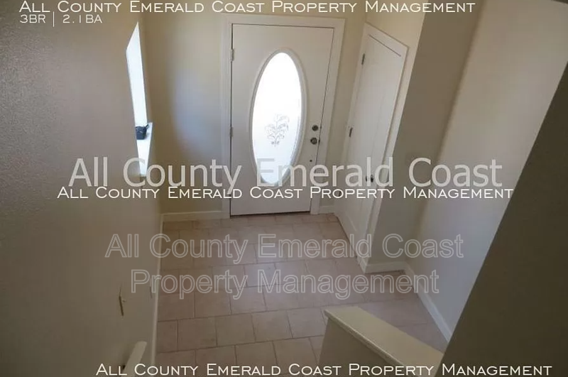 425 Twin Lakes Ln #E425 - Photo 2 of 16