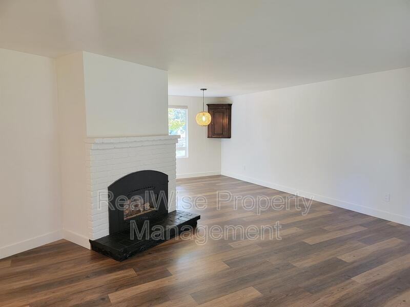 61450 Little John Ln - Photo 3 of 38