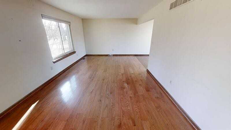 2872 Elmwood Ave - Photo 3 of 13