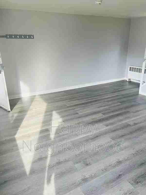 153 N Ridgeland Rd - Photo 3 of 23