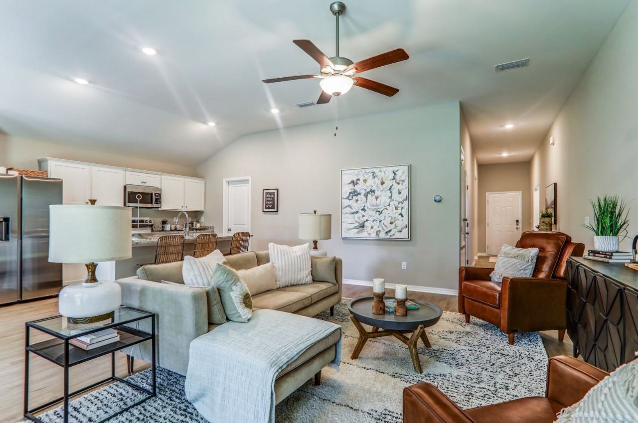 Cottages at Parkstone - Photo 3 of 38