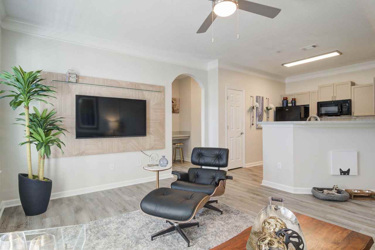 Southwood Vista - Photo 3 of 35