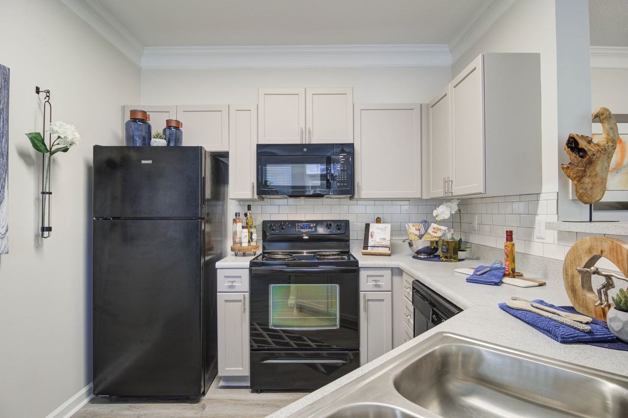 Southwood Vista - Photo 5 of 35