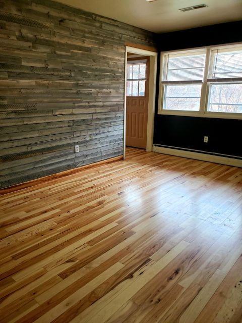 623 Avenue E - Photo 7 of 7