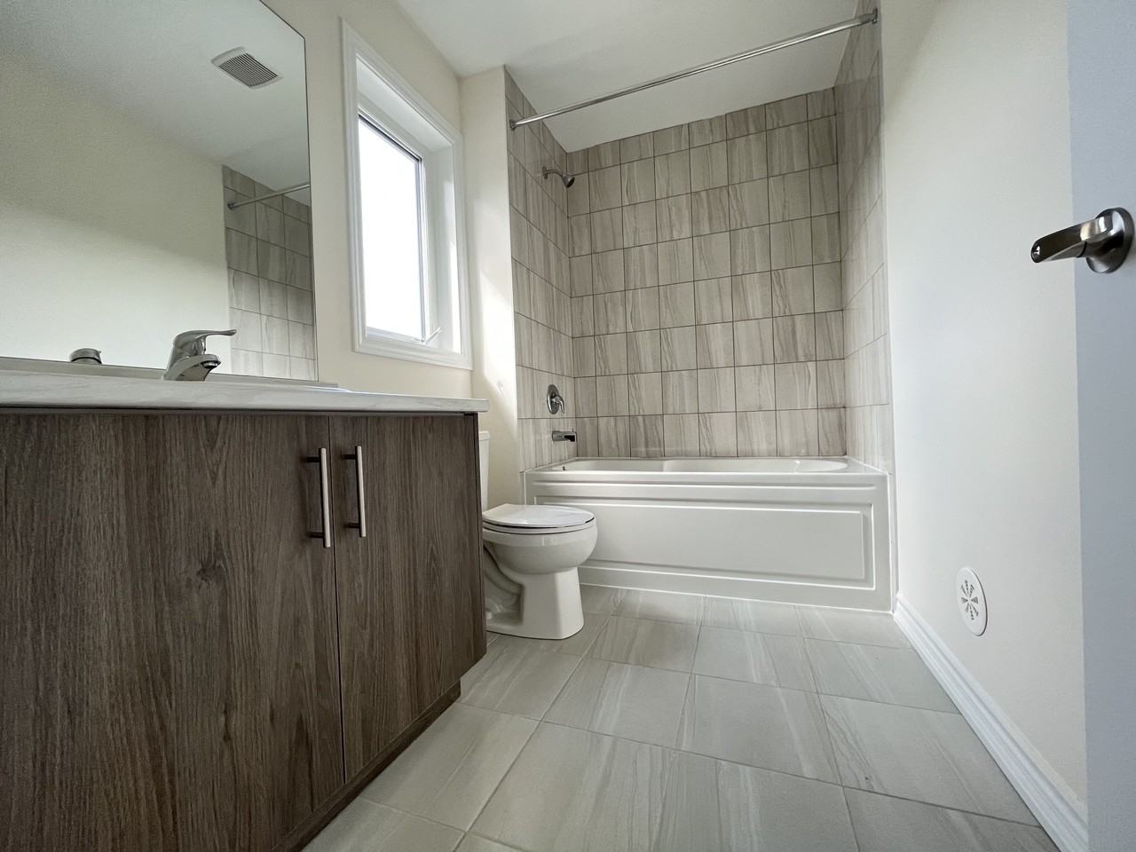 45 Knotsberry Cir - Photo 3 of 4