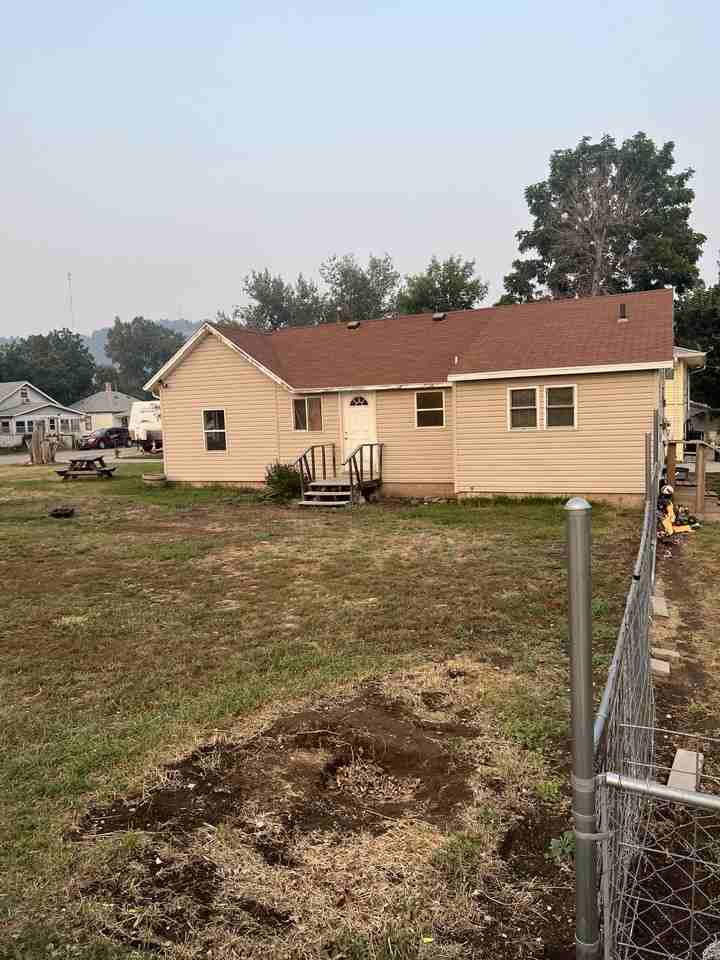 2030 Park Ave #NA - Photo 2 of 9