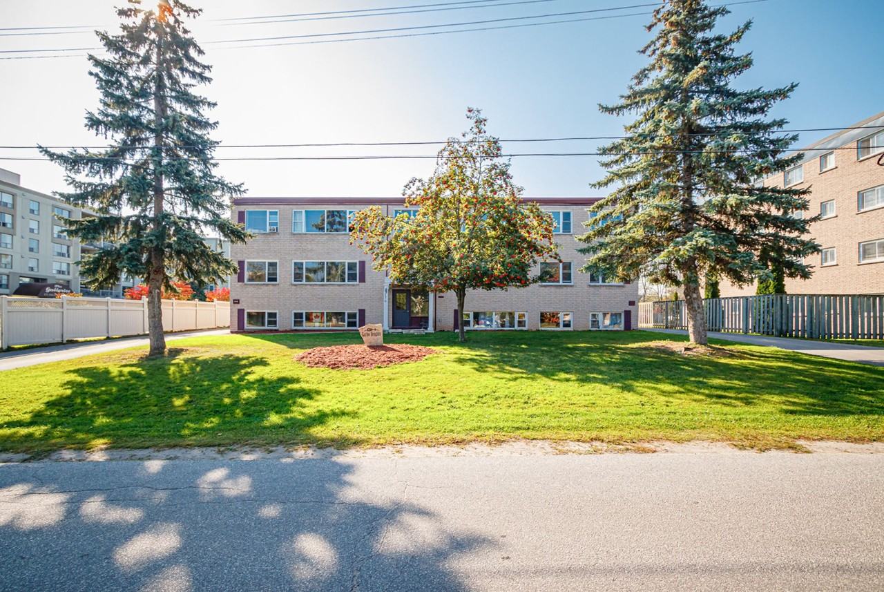 176 8th Street, Collingwood - Photo 3 of 13