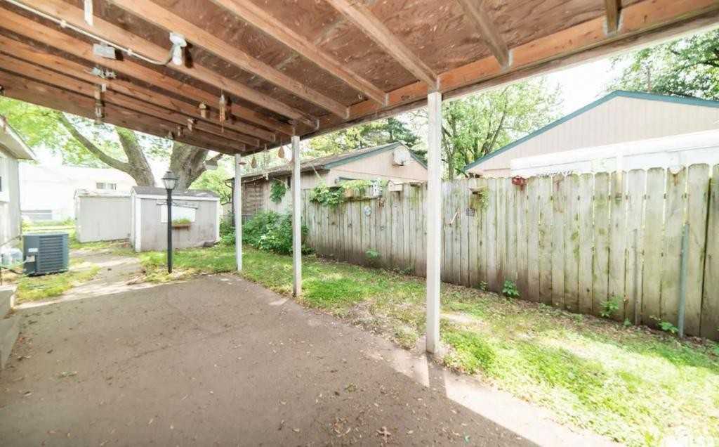 802 3rd Ave E - Photo 2 of 20