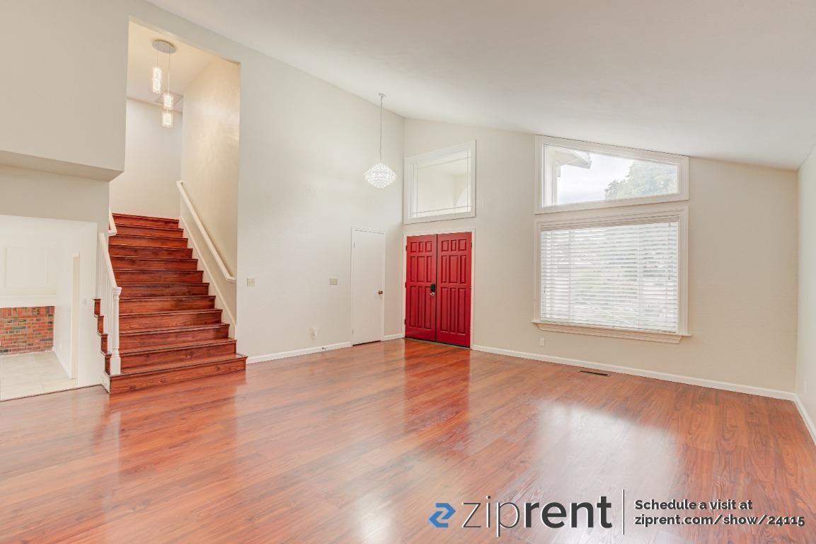 35636 Conovan Ln - Photo 2 of 23