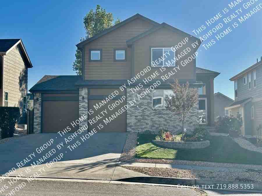 5451 Stetson Meadows Dr - Photo 2 of 28