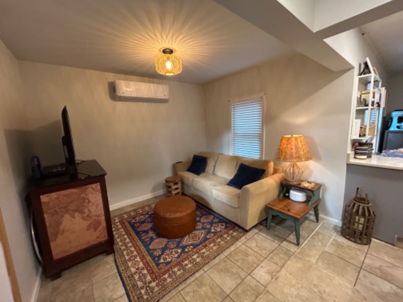 140 3rd St #2 - Photo 3 of 12