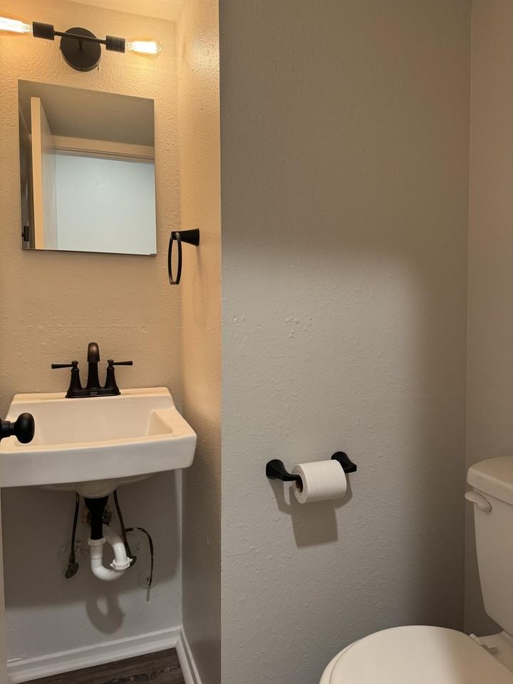 114 Pinebrook Pl #1 - Photo 4 of 11