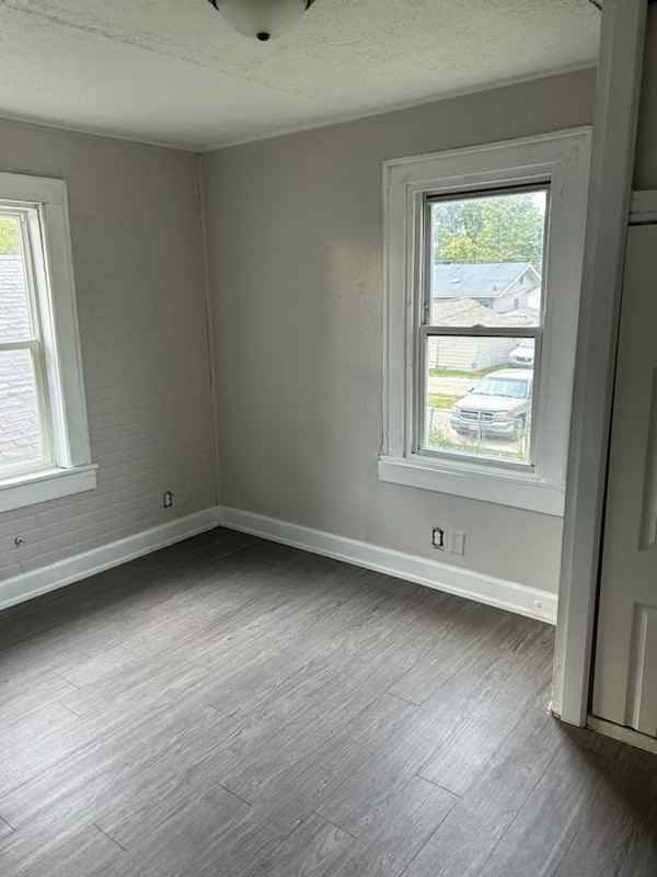 1626 Lawton Ave #1 - Photo 4 of 6