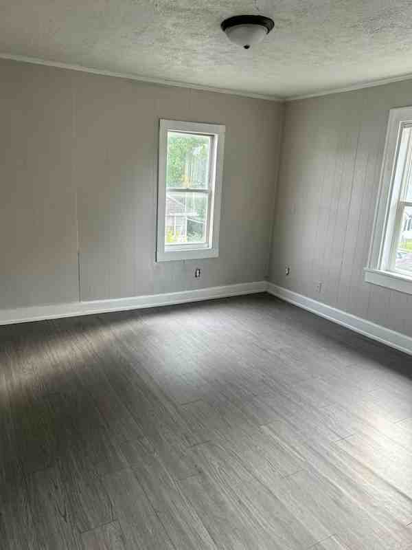 1626 Lawton Ave #1 - Photo 6 of 6