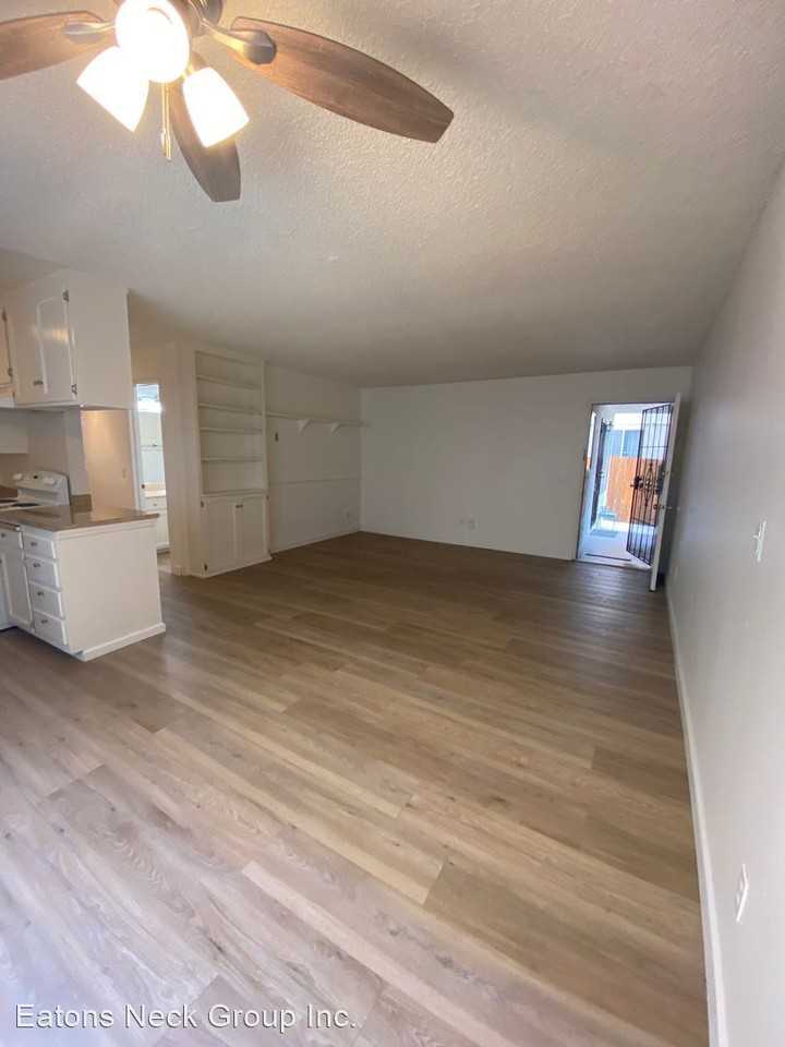 4028 TEXAS ST. - Photo 3 of 10