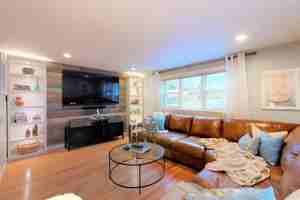 featured image of 37 Marivista Ave #1