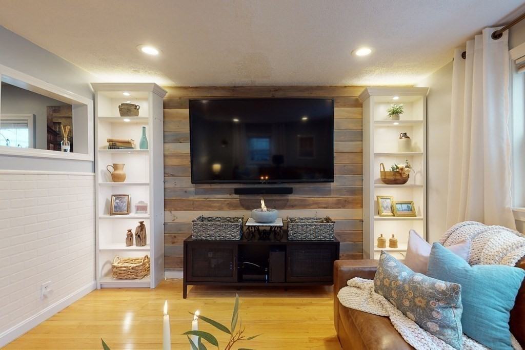 37 Marivista Ave #1 - Photo 5 of 47