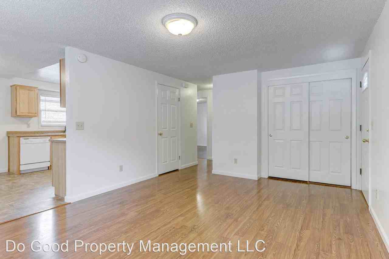 2307 & 2309 Hervey St. - Photo 2 of 21