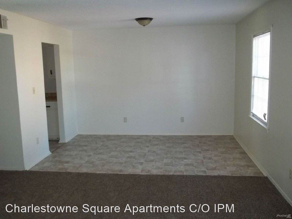 319 Revell units A-P - Photo 2 of 6