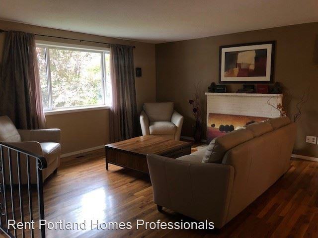 1126 Ne 176th Ave - Photo 3 of 21