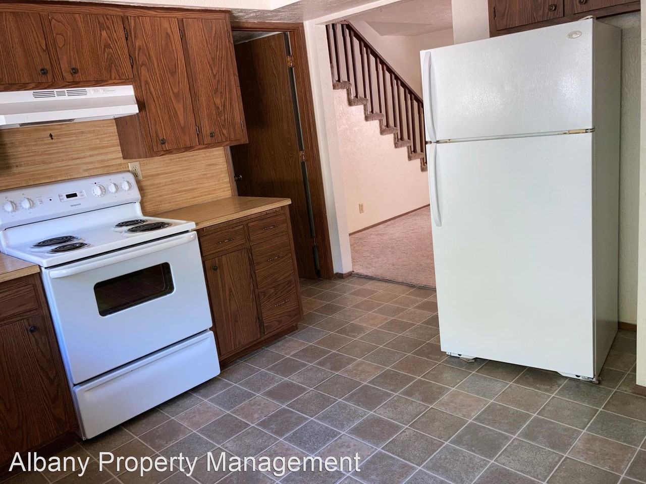 2601 Chicago St SE - Photo 2 of 8